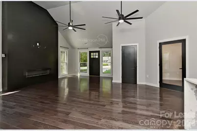 2105 Highland Street, Charlotte, NC 28208 - Photo 7