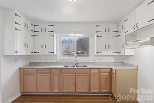 541 Paragon Pkwy, Waynesville, NC 28786 - Photo 11