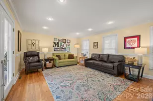 4125 Hideaway Ct NE, Hickory, NC 28601 - Photo 13