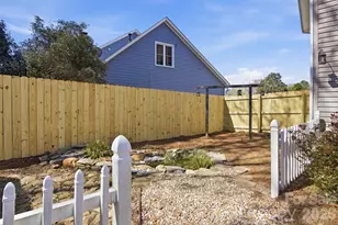 12238 Taos Ct, Charlotte, NC 28277 - Photo 23