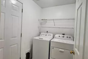 3308 Covelo Ct, Charlotte, NC 28262 - Photo 9