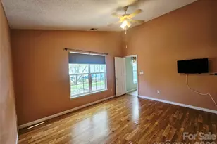 3308 Covelo Ct, Charlotte, NC 28262 - Photo 7