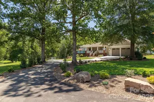 16 School House Rd, Mills River, NC 28759 - Photo 1