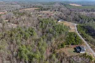 2804 Starlight Ln, Morganton, NC 28655 - Photo 33