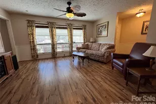 204 Reed Dr, Flat Rock, NC 28731 - Photo 7