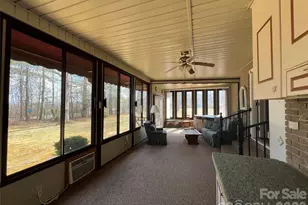 204 Reed Dr, Flat Rock, NC 28731 - Photo 17