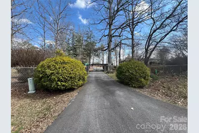 204 Reed Drive, Flat Rock, NC 28731 - Photo 47