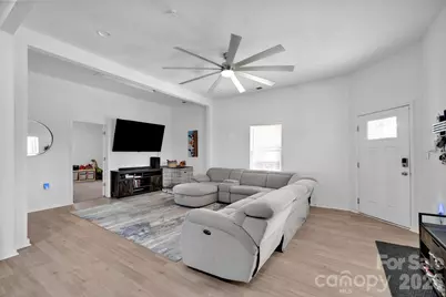 512 S 12th Street, Bessemer City, NC 28016 - Photo 33