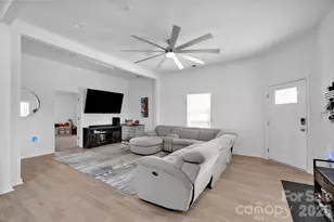 512 S 12th St, Bessemer City, NC 28016 - Photo 33