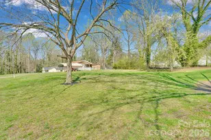 512 S 12th St, Bessemer City, NC 28016 - Photo 43