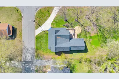 512 S 12th Street, Bessemer City, NC 28016 - Photo 7