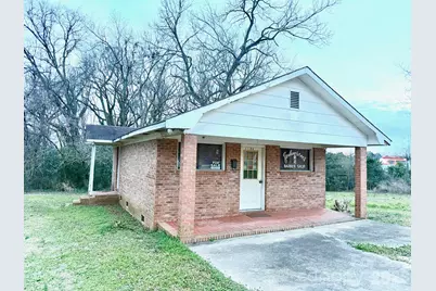 119 Berry Street, Chesterfield, SC 29728 - Photo 1