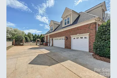 1321 Churchill Downs Drive, Waxhaw, NC 28173 - Photo 35