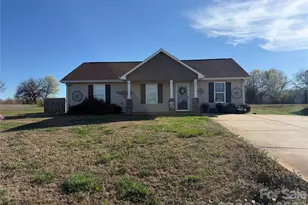 1033 Clineview Dr, Cherryville, NC 28021 - Photo 1