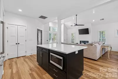 10920 Leyton Place, Charlotte, NC 28227 - Photo 9