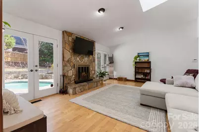 1432 Jules Court, Charlotte, NC 28226 - Photo 5