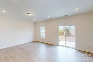 1022 Overbrook Pl, Wingate, NC 28174 - Photo 9