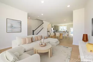 1144 Bismuth Ln, Charlotte, NC 28211 - Photo 3