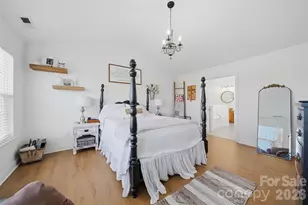 5050 Orchard Park Dr, Hickory, NC 28602 - Photo 23