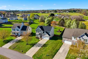 5050 Orchard Park Dr, Hickory, NC 28602 - Photo 3