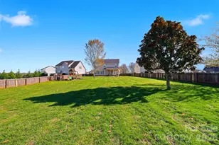 5050 Orchard Park Dr, Hickory, NC 28602 - Photo 43