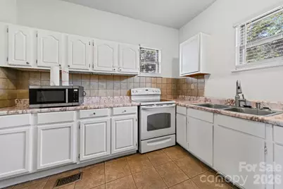 1866 Hilltop Circle, Gastonia, NC 28054 - Photo 9