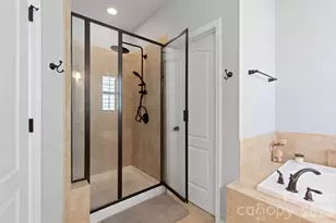 10421 Royal Winchester Dr, Charlotte, NC 28277 - Photo 33