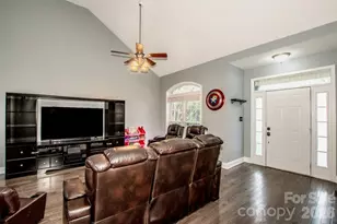 225 Delview Dr, Cherryville, NC 28021 - Photo 9