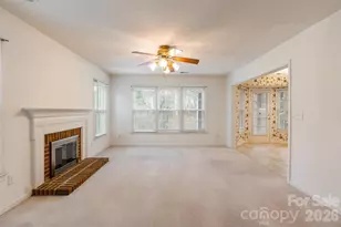 210 Pond View Ln, Fort Mill, SC 29715 - Photo 9