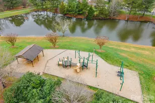 210 Pond View Ln, Fort Mill, SC 29715 - Photo 43