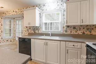 210 Pond View Ln, Fort Mill, SC 29715 - Photo 15