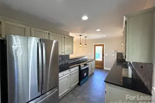 2821 Sunset Dr, Charlotte, NC 28209 - Photo 7