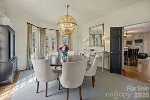 2727 Hampton Ave, Charlotte, NC 28207 - Photo 15