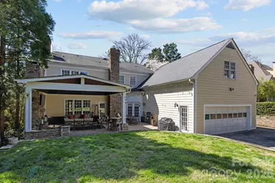 2727 Hampton Avenue, Charlotte, NC 28207 - Photo 9