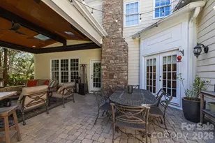 2727 Hampton Ave, Charlotte, NC 28207 - Photo 7