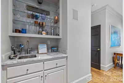 2727 Hampton Avenue, Charlotte, NC 28207 - Photo 21