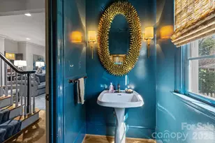 2727 Hampton Ave, Charlotte, NC 28207 - Photo 27