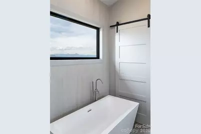 247 Coachman Drive, Hendersonville, NC 28791 - Photo 27