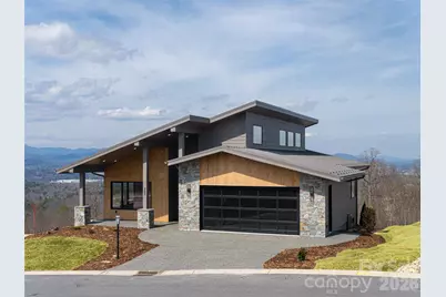 247 Coachman Drive, Hendersonville, NC 28791 - Photo 7