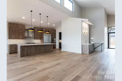 247 Coachman Drive, Hendersonville, NC 28791 - Photo 13