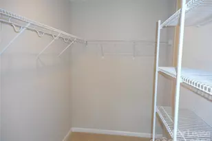 8731 Harris Lake Ln, Charlotte, NC 28269 - Photo 15