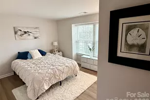 1649 Arlyn Cir, Charlotte, NC 28213 - Photo 17