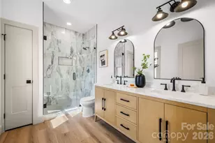 2119 24th St Ln SE, Hickory, NC 28602 - Photo 3