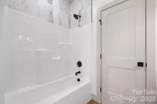 2119 24th St Ln SE, Hickory, NC 28602 - Photo 21