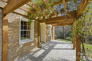 917 Zeline Ave NE, Valdese, NC 28690 - Photo 5