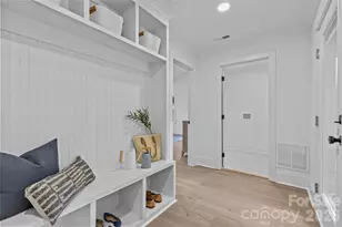 2461 Eaton Rd, Charlotte, NC 28205 - Photo 29