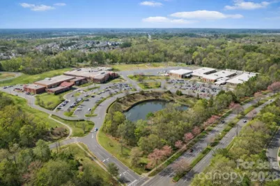 8348 Highland Glen Drive, Charlotte, NC 28269 - Photo 29