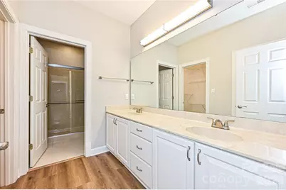 8348 Highland Glen Drive, Charlotte, NC 28269 - Photo 15