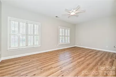 8348 Highland Glen Drive, Charlotte, NC 28269 - Photo 17