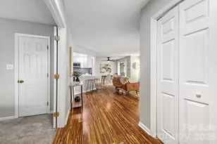 6039 Gray Gate Ln, Charlotte, NC 28210 - Photo 11